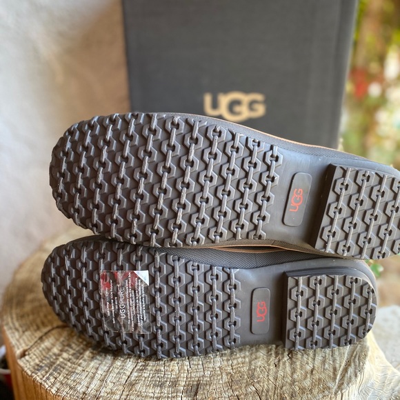 UGG Men's Zetik Boot Leather In Brown - Picture 5 of 10